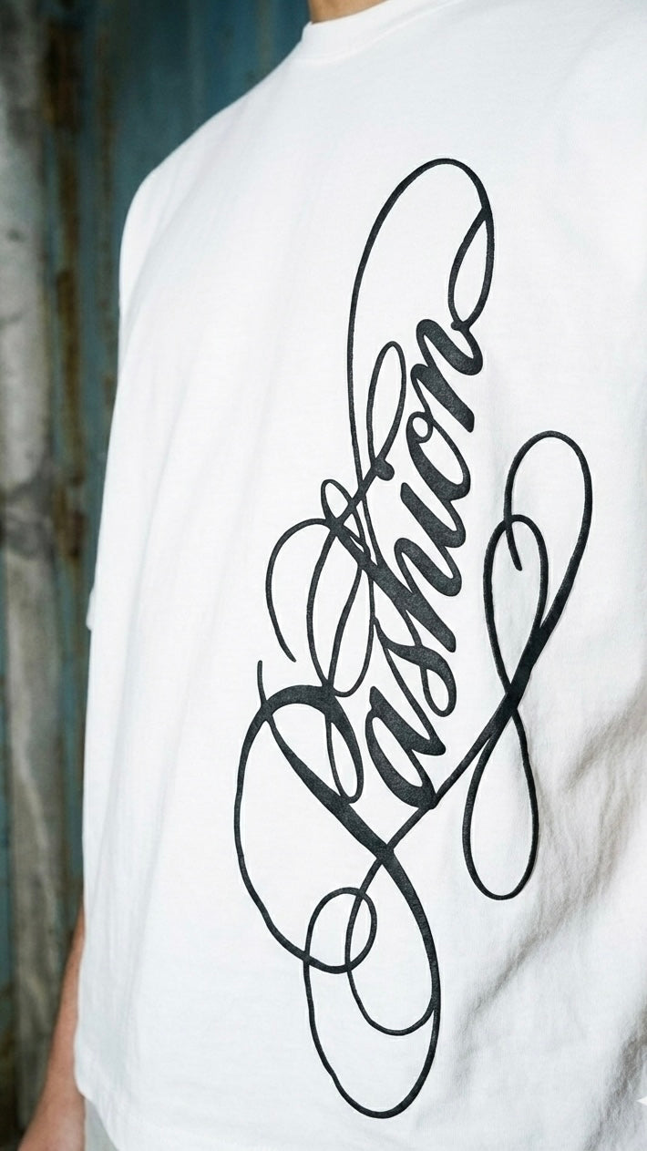 SIGNATURE TEE
