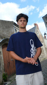 Torn tee 3